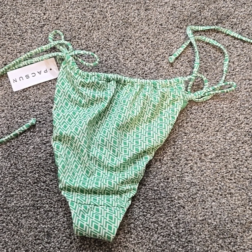NWT Pacsum Women Green Side Ties Bottom Sz M